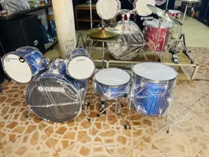Blues Yamaha Original Drums