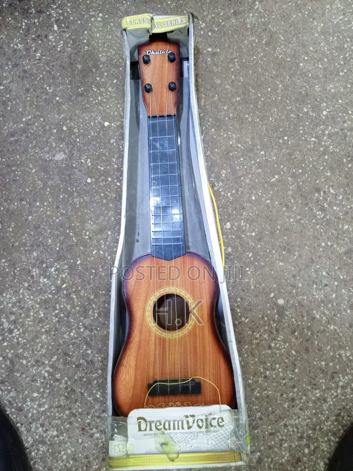 Dream Voice Brand Toy Guitar