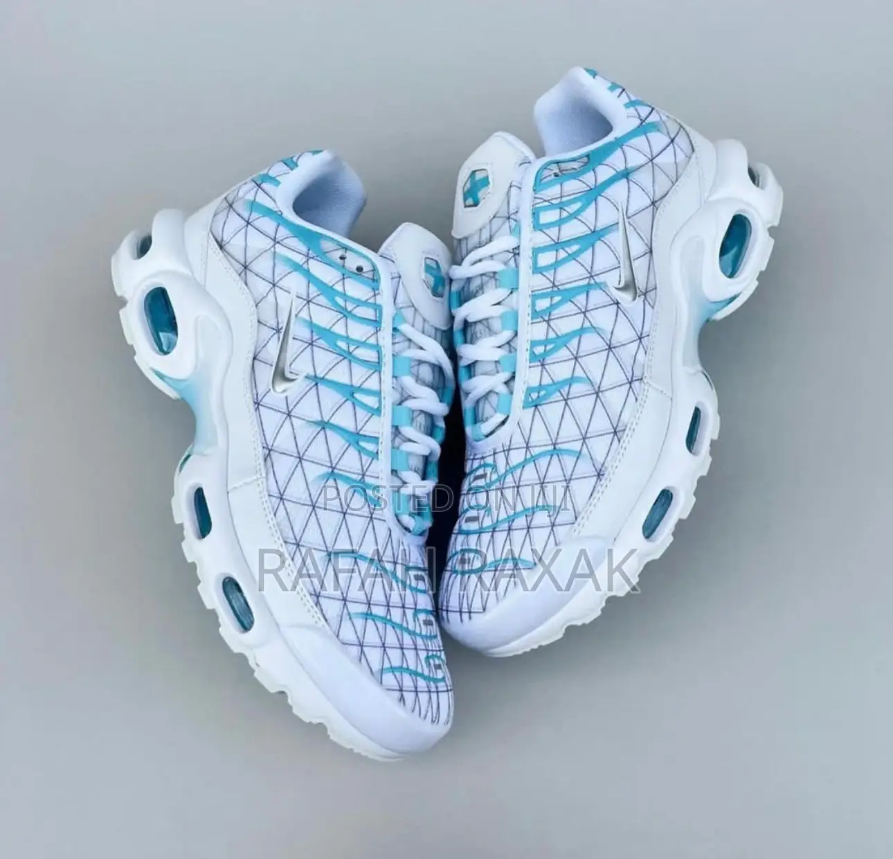 Original Nike Air Max Plus “Marseille” Trianer Sneakers