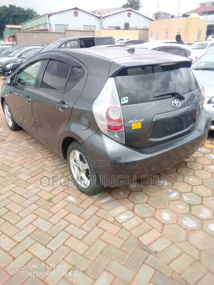 Toyota Aqua 2012 Gray
