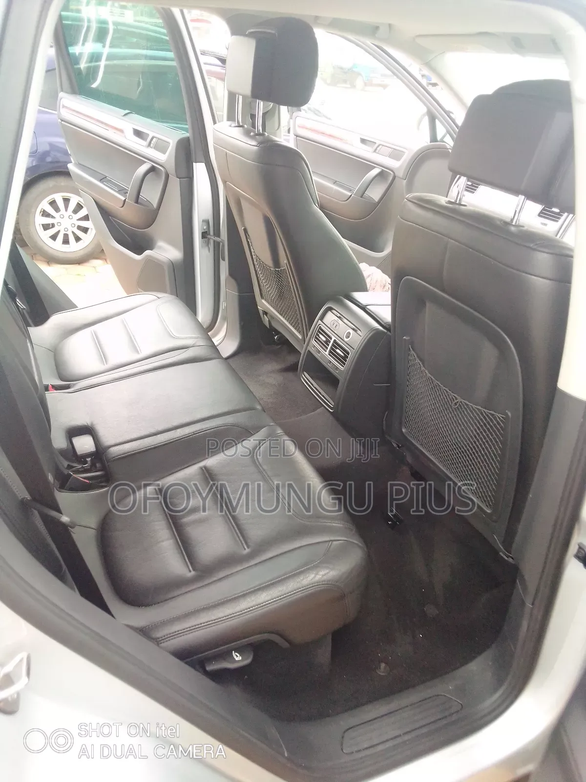 Volkswagen Touareg 2013 Silver