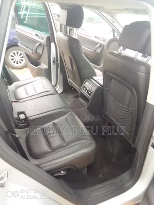 Volkswagen Touareg 2013 Silver