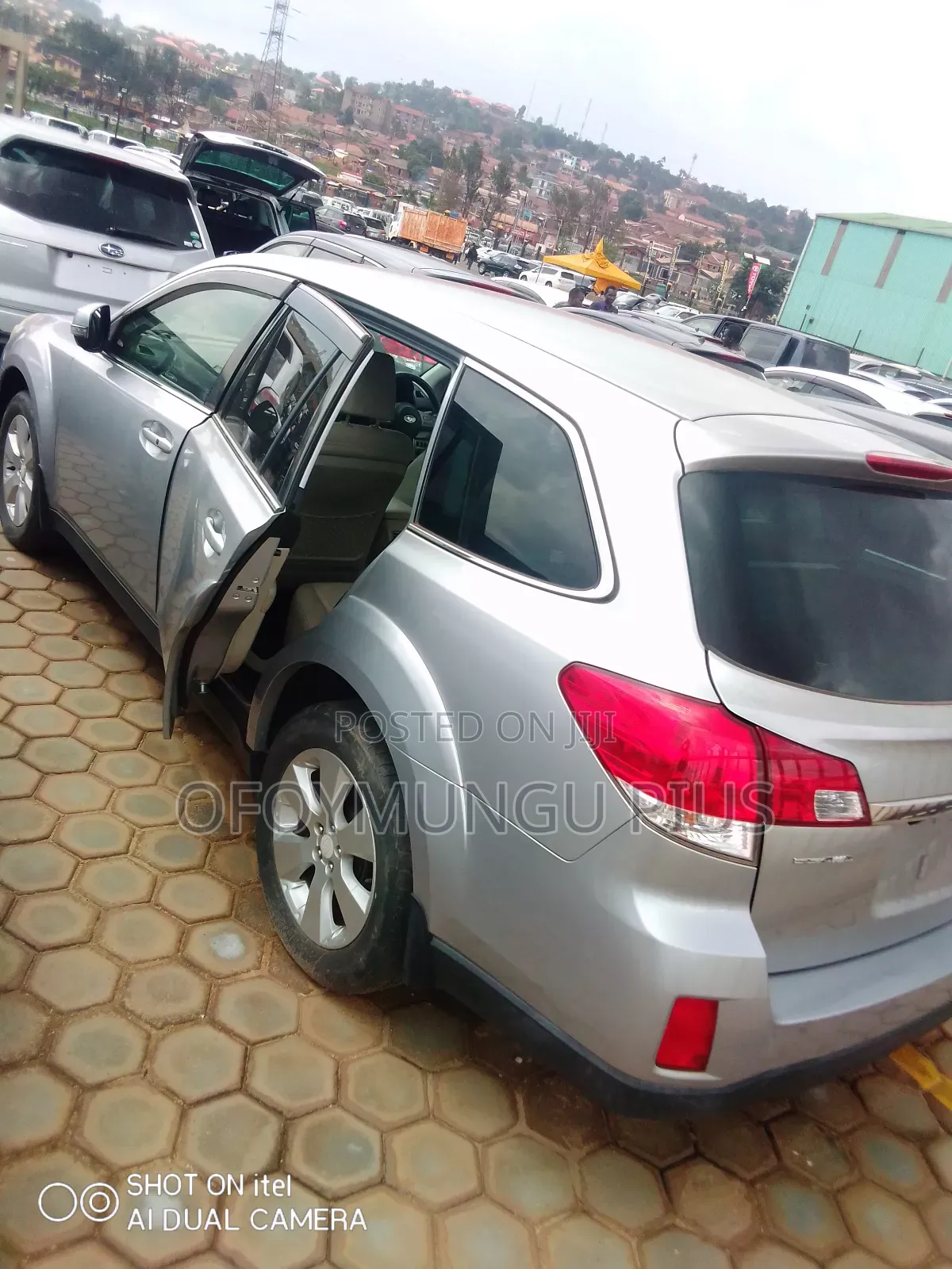 Subaru Outback 2011 Silver