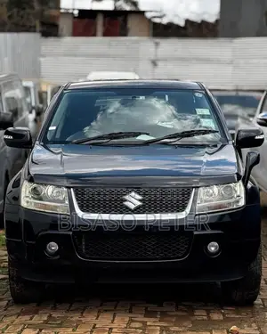 Suzuki Escudo 2012 Black