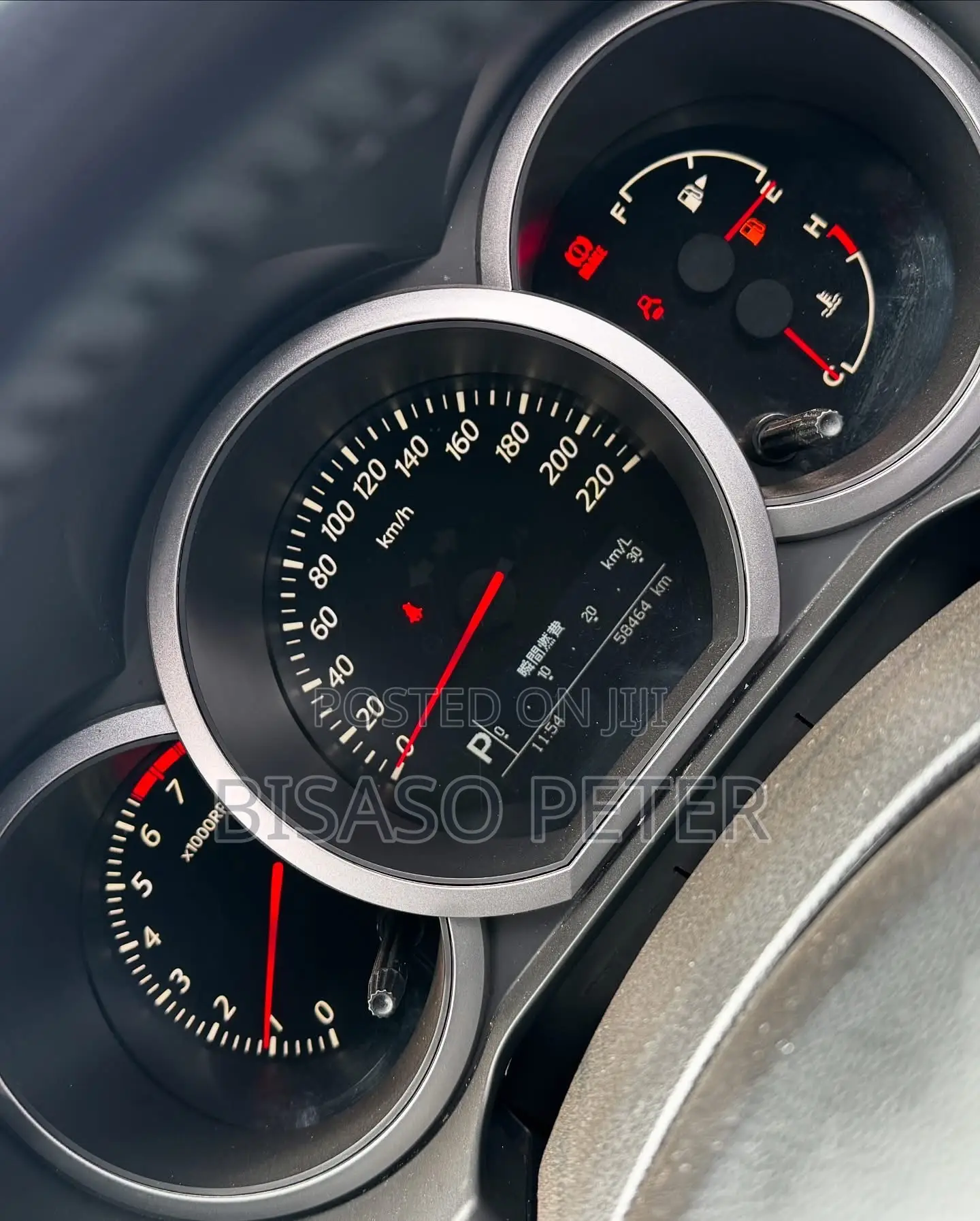 Suzuki Escudo 2012 Black