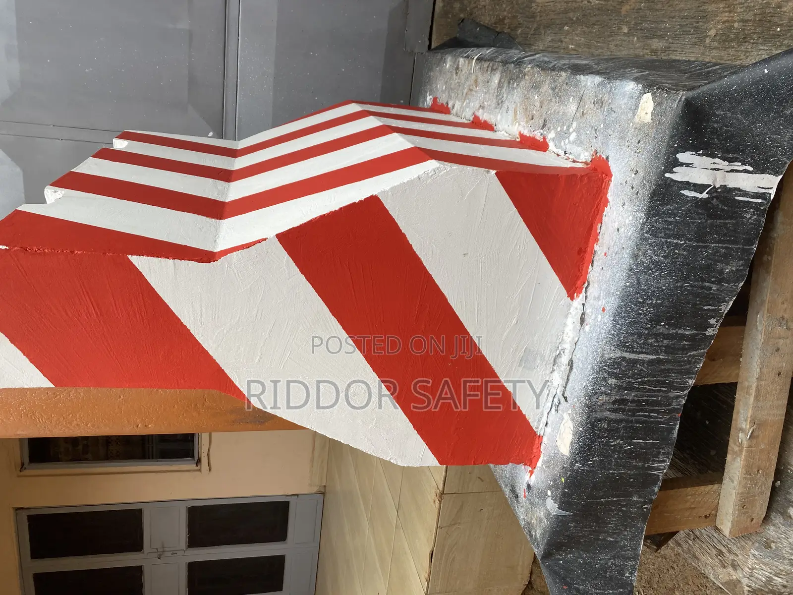Jersey Barriers Rsi 409 / Road Barriers