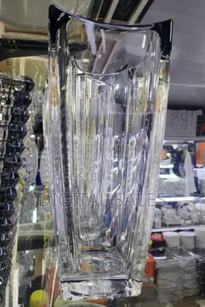 Cristal Beautiful Flower Vase