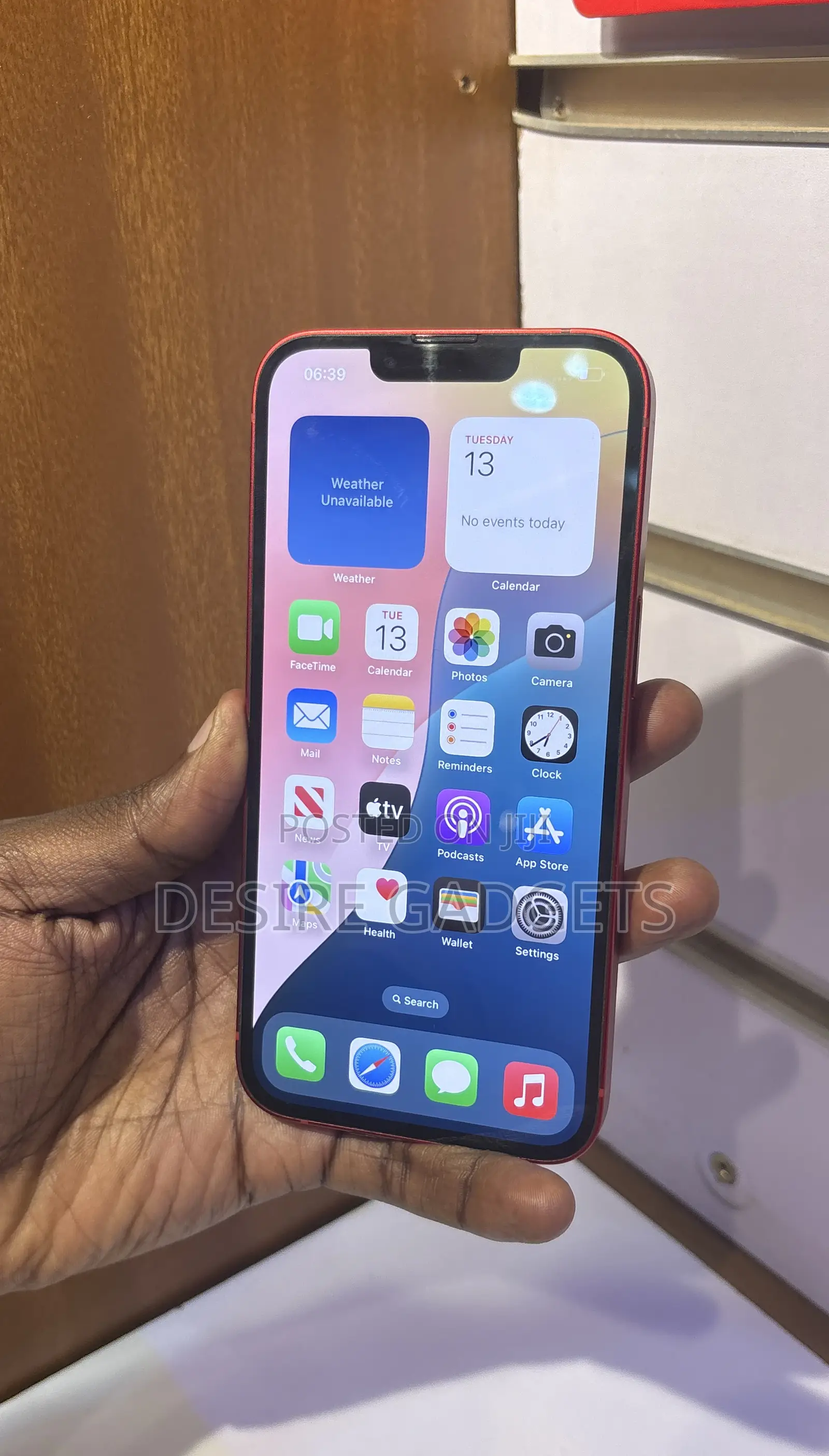 Apple iPhone 13 128 GB Red