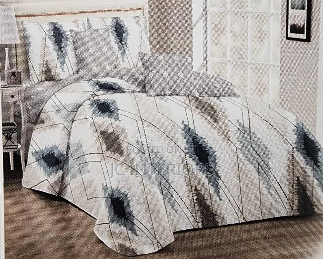 Moderm Stype Beddings : 4 Pieces Bed Spread