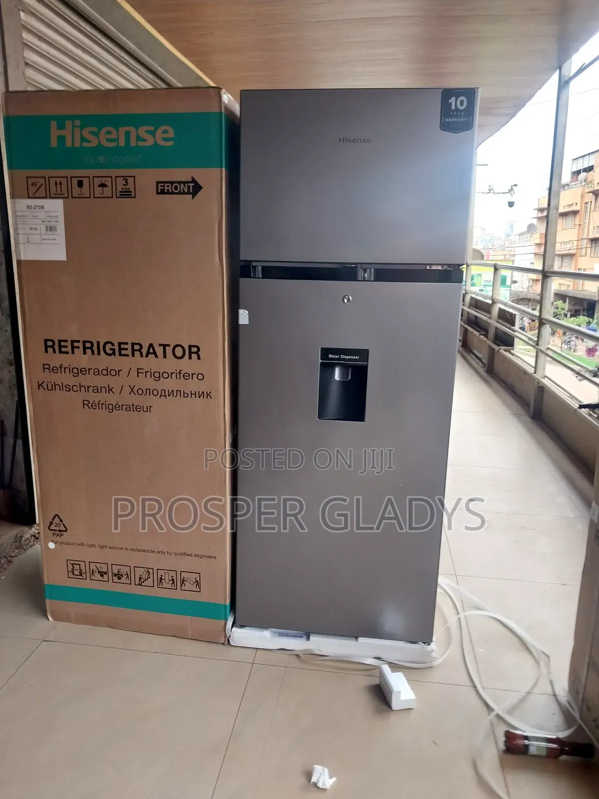 270 Litres Hisense Refrigerator Double With a Despenser.