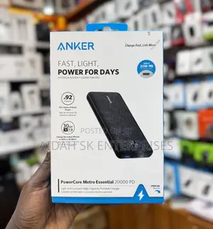 Powercore Metro Essential 20000 Pd 20w