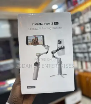 Insta360 Flow 2 Pro Grey - Foldable Ai Phone Gimbal