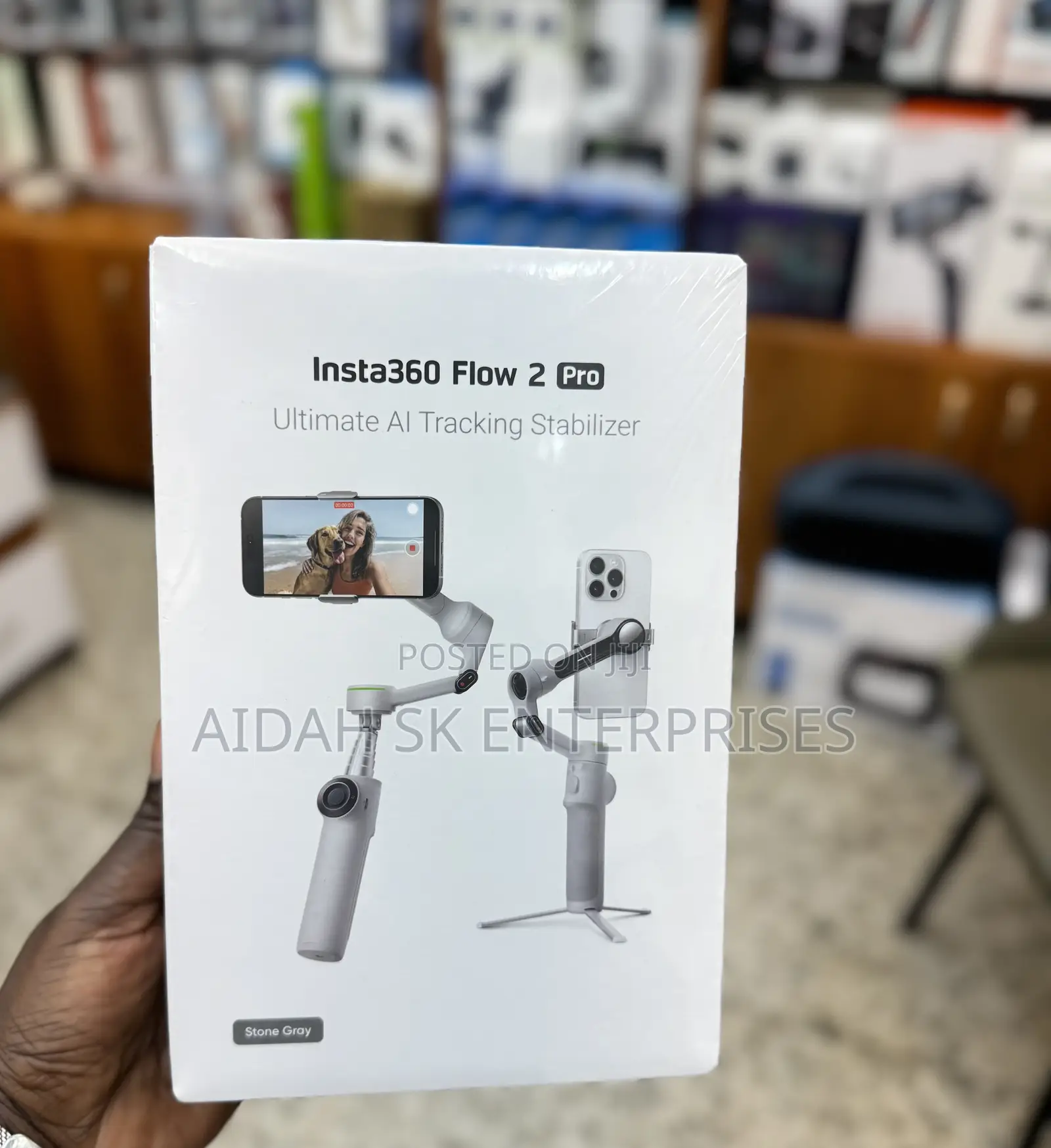 Insta360 Flow 2 Pro Grey - Foldable Ai Phone Gimbal