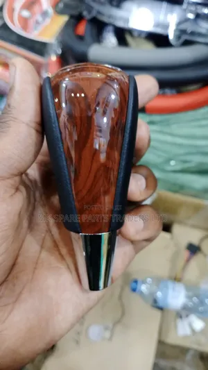 Toyota Gear Knobs / Shift Knobs