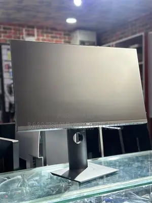 Ips 22 Inch Dell Vga Hdmi Div Dp Display Nice