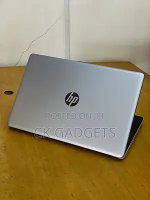 New Laptop HP 15-Dw1197nia 8GB Intel Core I5 HDD+SSD 500GB