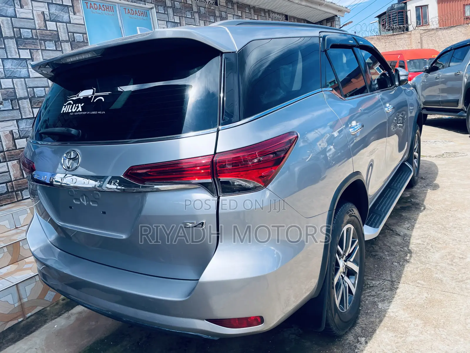 Toyota Fortuner 2016 Silver