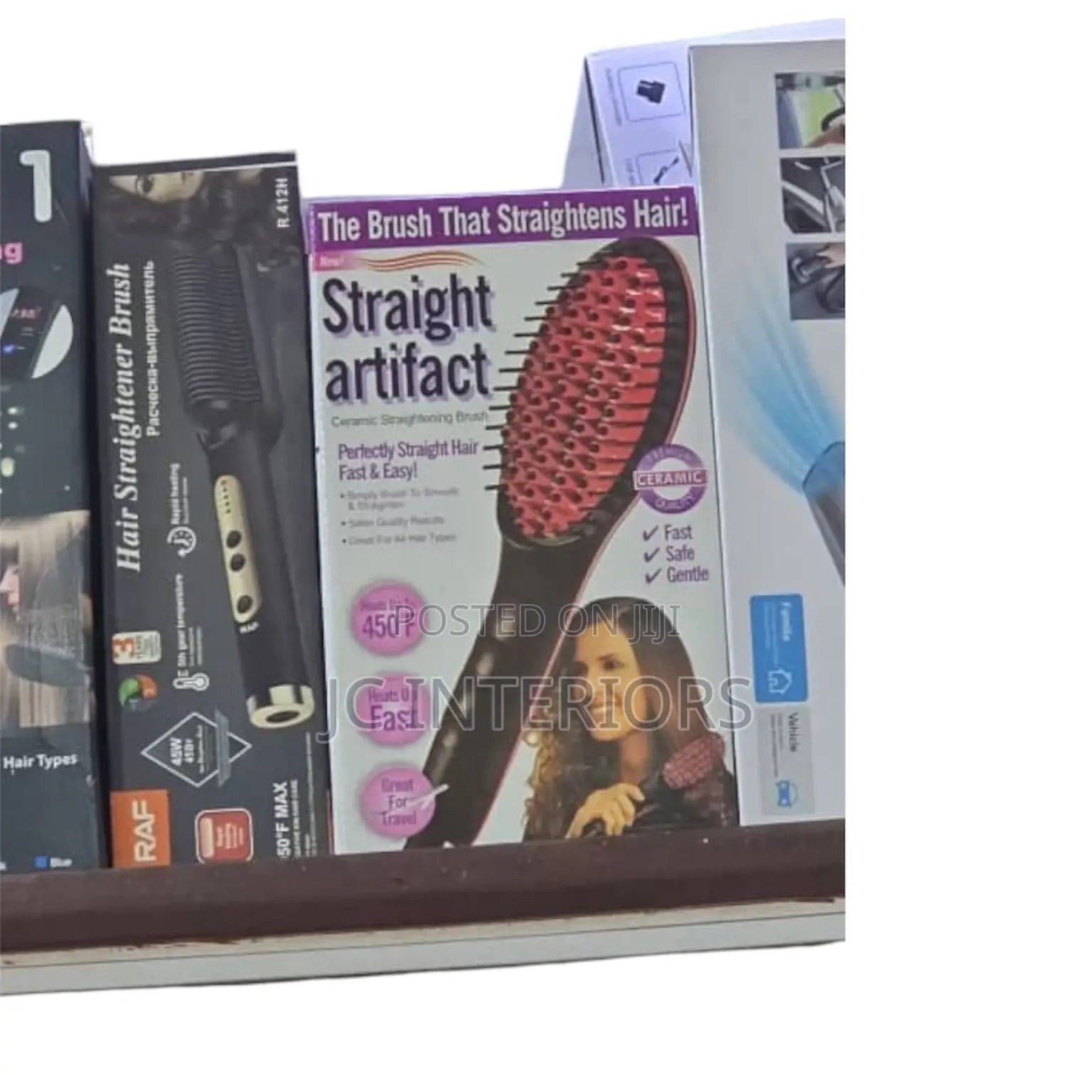The Brush That Straightens Hair