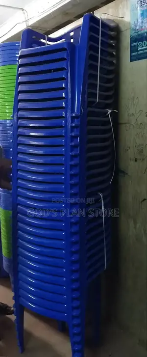 Plastic Armed Plastic Chairs Tong