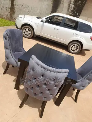 DDT Dinning Table