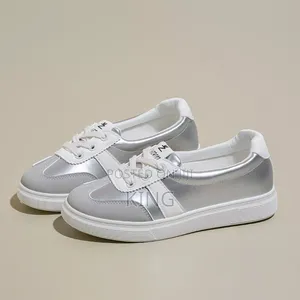 Proven Girlie Sneakers
