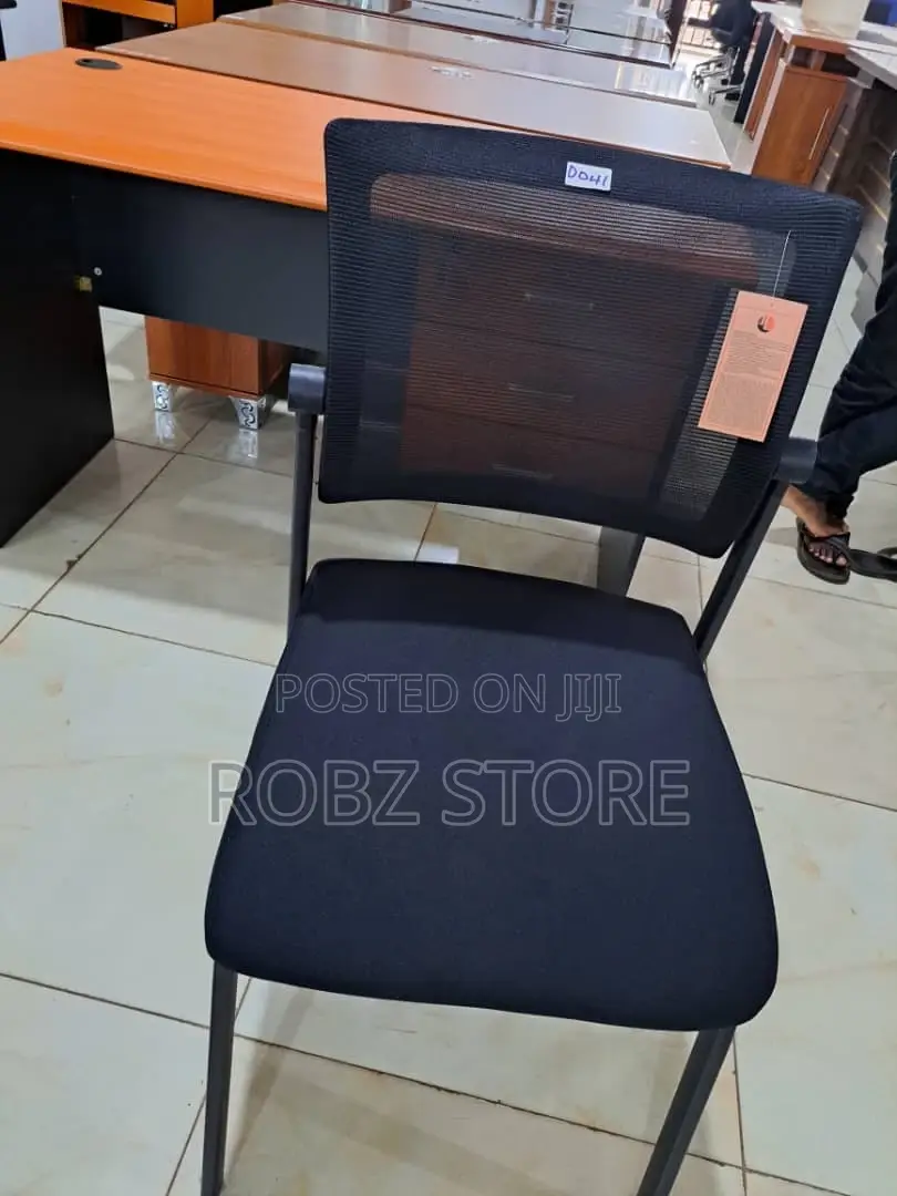 Simple Office Chair