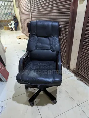 Second Hand Executive Office Chair, Adjustable