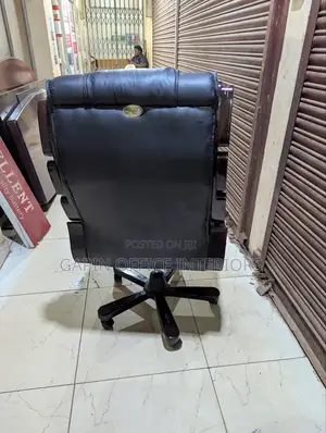 Second Hand Executive Office Chair, Adjustable