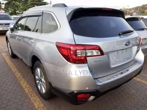 Subaru Outback 2016 Silver