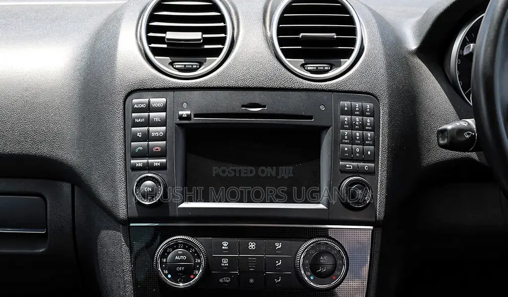 Mercedes-Benz M Class 2010 Pearl