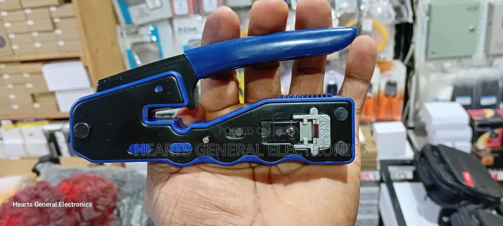 Pass-Through Crimping Tool