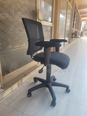 Office Chair With New Fabric Mesh
