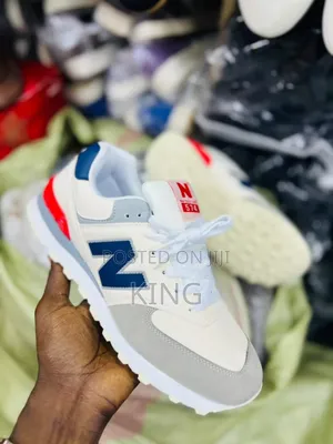 Sealed New Balance 574