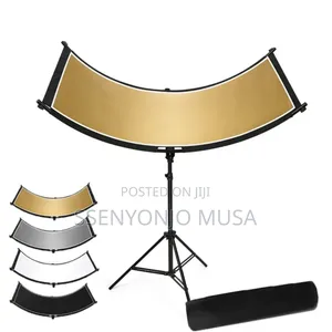 4-in-1 Curved Reflector Panels - Photography