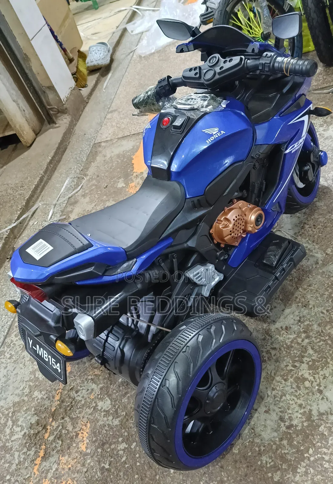 Revo Kids Bike