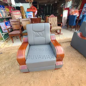 Single Sofa Set