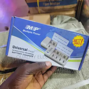 Batteries Charger for Aa, Aaa,C,D and 9v