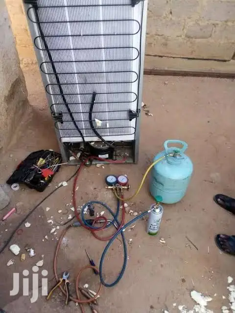 Fridge Repair Service