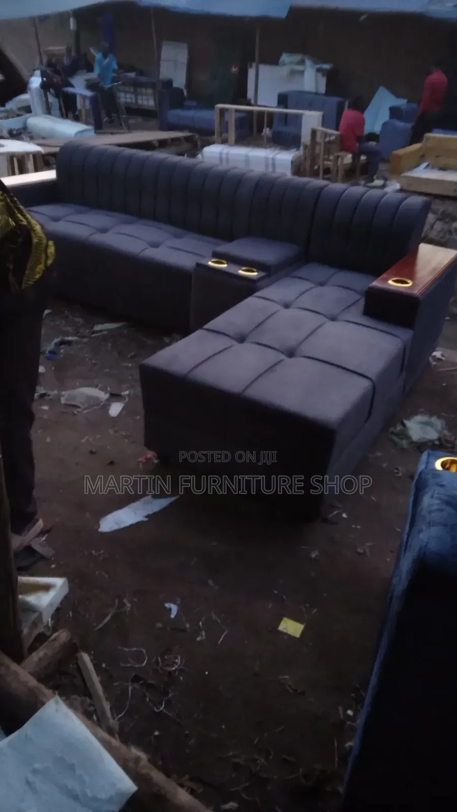 Sofa Set Available for Sale