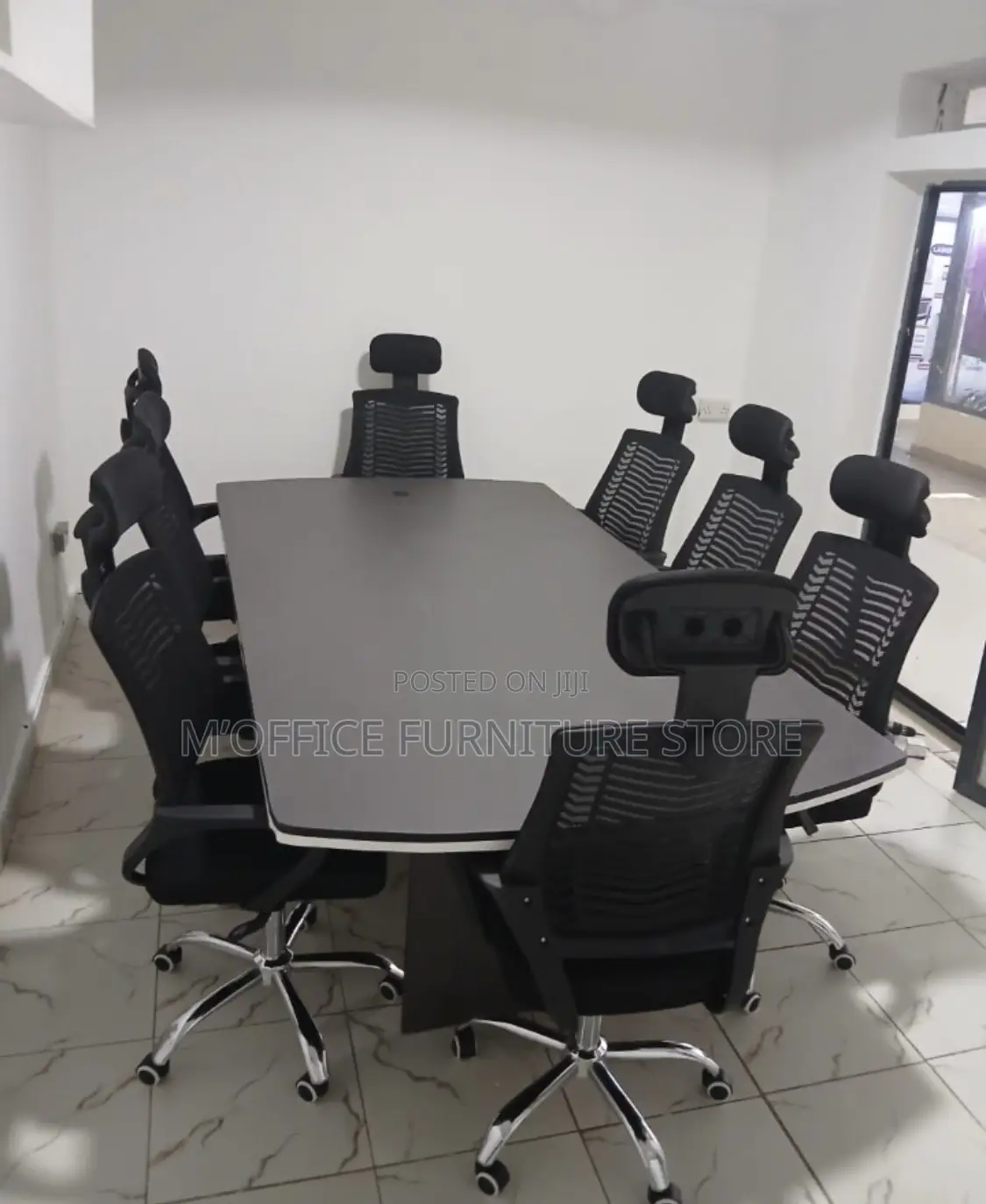 Simple Boardroom New