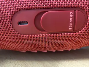 JBL Charge 5
