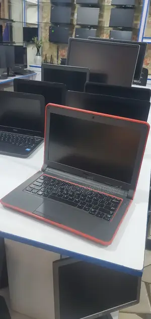 Laptop Dell Latitude 13 3340 4GB Intel HDD 500GB