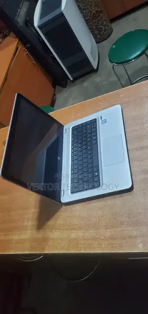 Laptop HP ProBook 440 G4 8GB Intel SSD 256GB