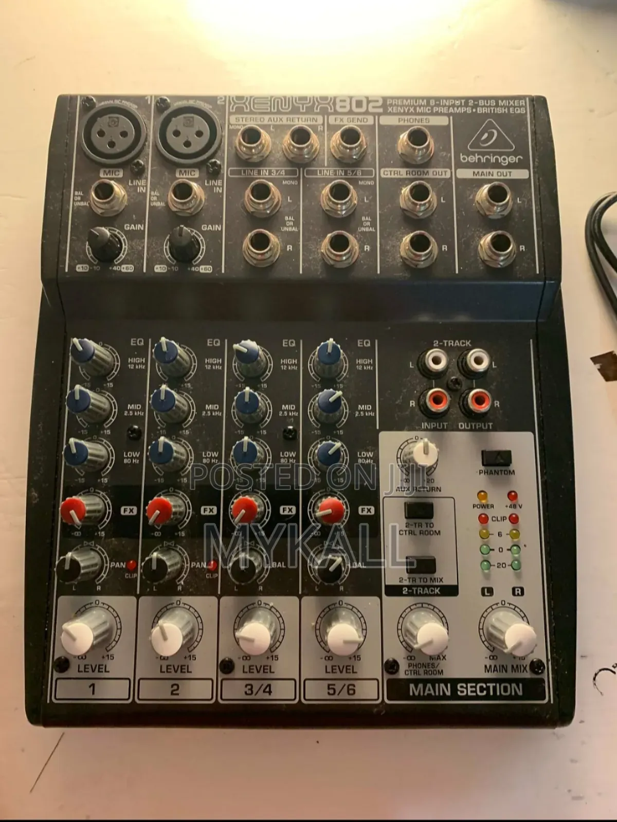 Behringer Mixer Xenty 802