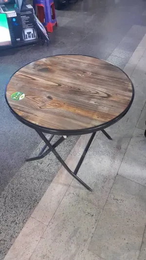 Foldable Round Tables