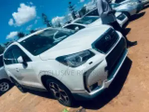 Subaru Forester 2017 White