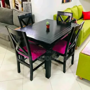 Dinning Table 4seaters Pure