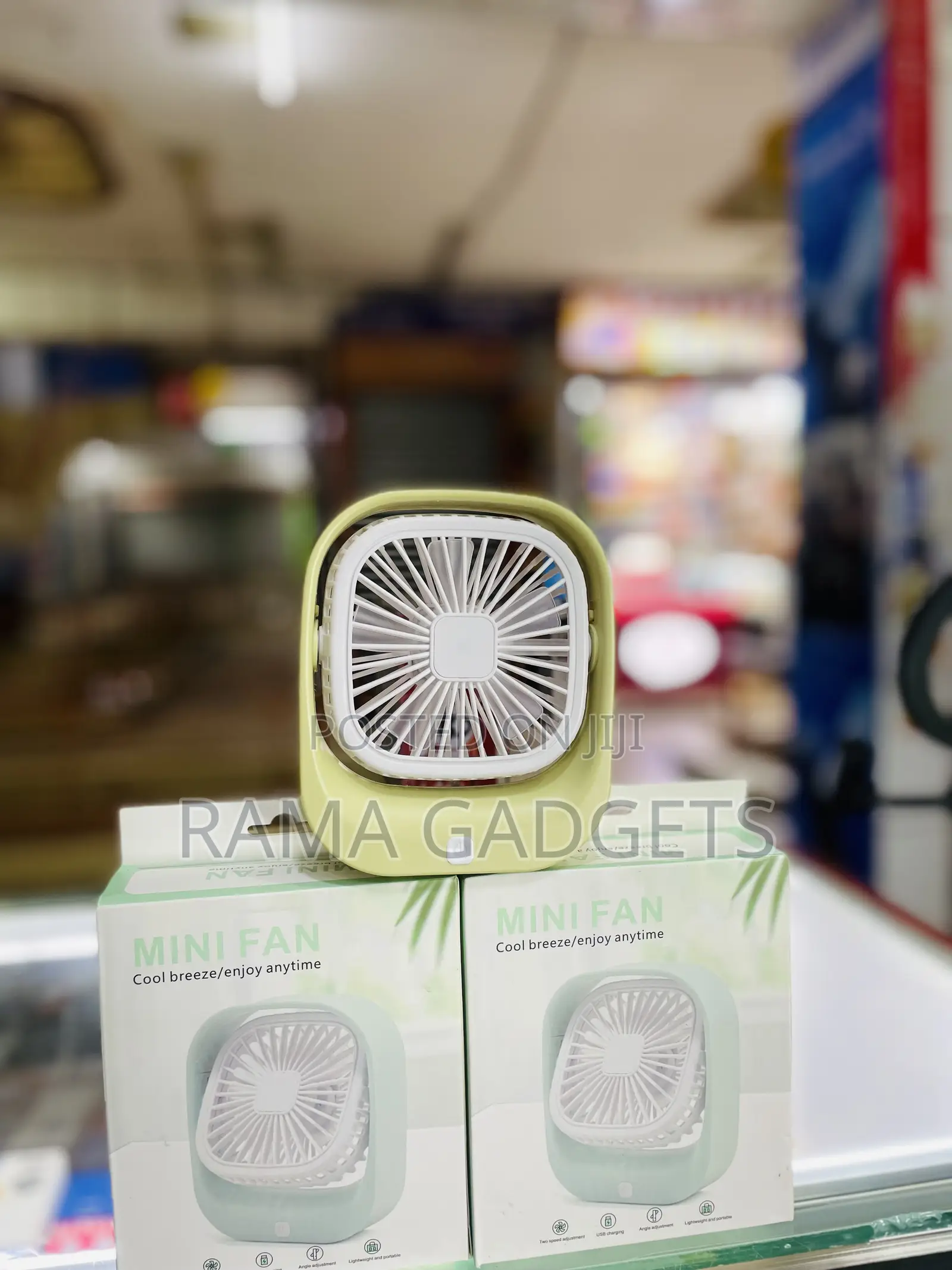 Desk Fan Strong Air Quiet Operation 3 Speed Mini Table