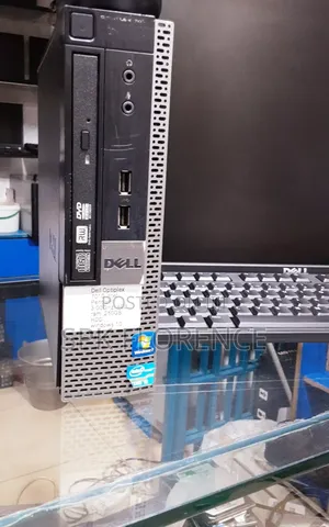 Desktop Computer Dell OptiPlex 7010 4GB Intel Pentium HDD 250GB