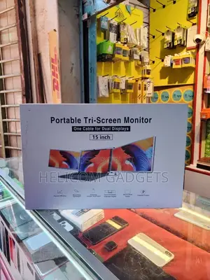 Portable Tri Screen Monitor / Triple Monitor Stand